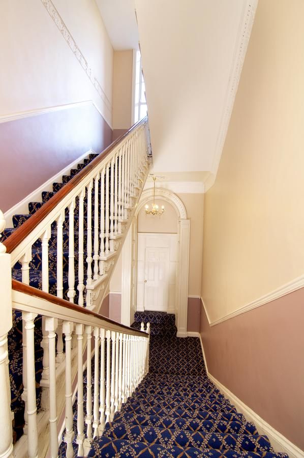 Отель The Charles Stewart Guesthouse Дублин-30